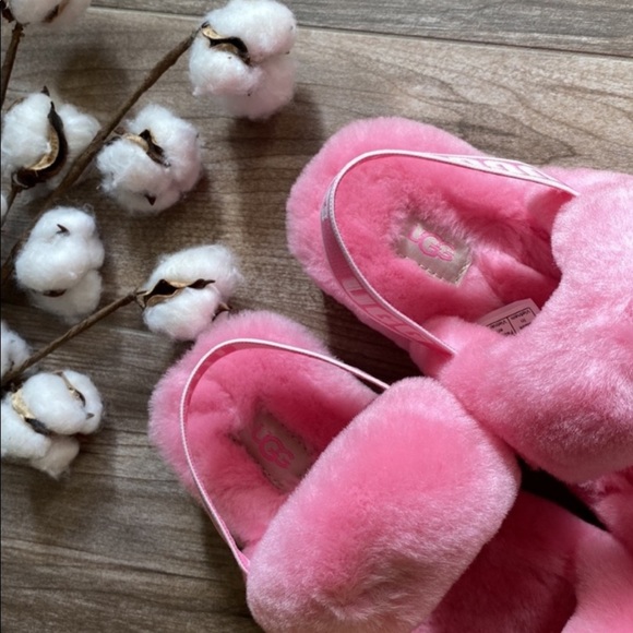 🌿UGG🌿 OH YEAH SANDALS SLIPPERS BERRY - Picture 6 of 13